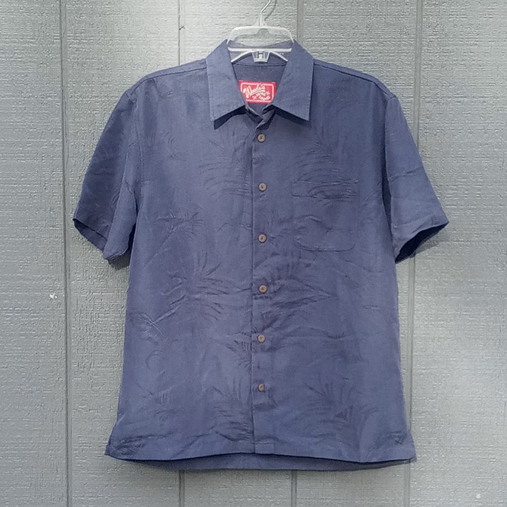 Woods Retro Lounge Short Sleeved Shirt Mens Size Medium Blue Button up Extra But